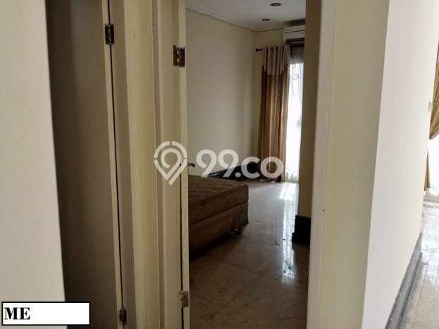 For Sale! Premium House LT 300m2 Desain Elegan di Cibubur For Sale! Premium House LT 300m2 Desain Elegan di Cibubur