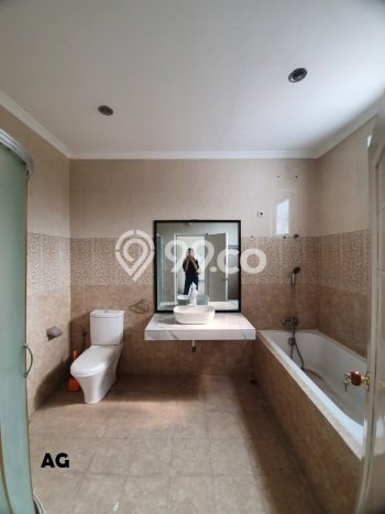 For Sale! Luxury House LT 504m2 Desain Elegan di Citra Grand For Sale! Luxury House LT 504m2 Desain Elegan di Citra Grand