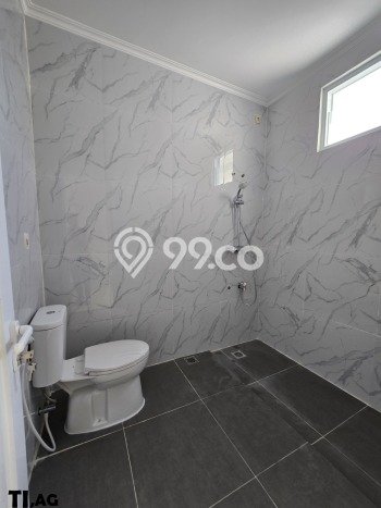 Rumah Modern 4 KT di Legenda Wisata Jakarta Timur Unfurnished Rumah Modern 4 KT di Legenda Wisata Jakarta Timur Unfurnished