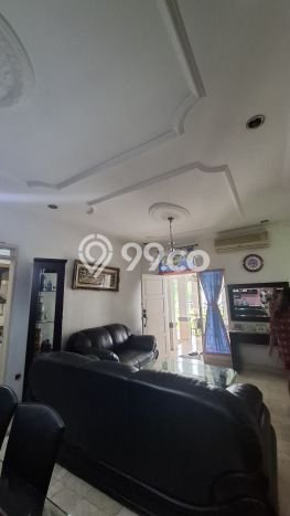 For Sale Hunian Rumah Terawat 1 Kamar di Kota Wisata, Jakarta Timur For Sale Hunian Rumah Terawat 1 Kamar di Kota Wisata, Jakarta Timur