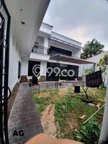 For Sale! Luxury House LT 504m2 Desain Elegan di Citra Grand For Sale! Luxury House LT 504m2 Desain Elegan di Citra Grand
