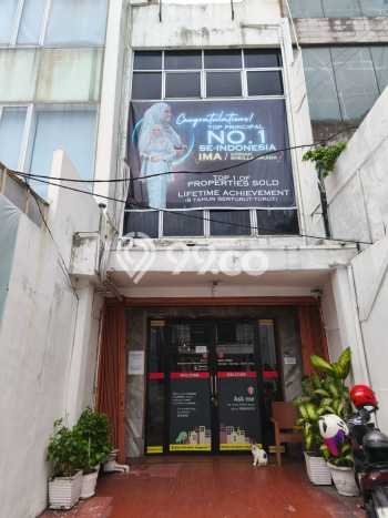 Dijual Ruko di Kebayoran Baru Jakarta Selatan LT 79m2 / LB 121m2 Dijual Ruko di Kebayoran Baru Jakarta Selatan LT 79m2 / LB 121m2
