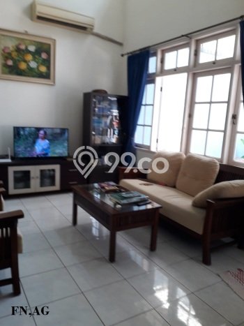 Jual Rumah Modern 3 KT di Kota Wisata, Jakarta Timur Jual Rumah Modern 3 KT di Kota Wisata, Jakarta Timur