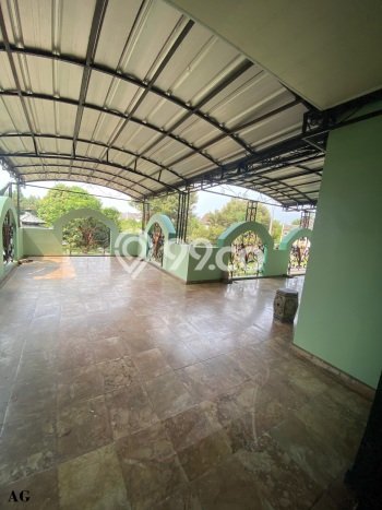 Rumah Luxury Modern Tanpa Renovasi di Kota Wisata Jakarta Timur Rumah Luxury Modern Tanpa Renovasi di Kota Wisata Jakarta Timur