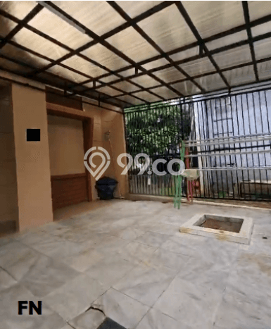 Jual Rumah Eksklusif 2 KT di Legenda Wisata, Jakarta Timur Jual Rumah Eksklusif 2 KT di Legenda Wisata, Jakarta Timur