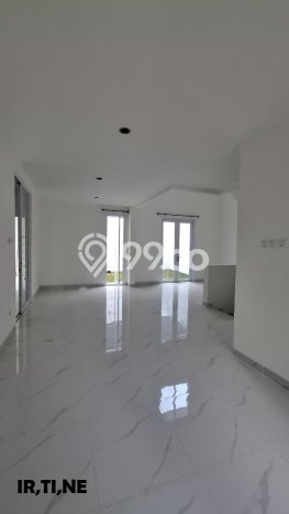 Rumah Elit LB 200m2 Siap Huni Desain Elegan di Kota Wisata, Jakarta Timur Rumah Elit LB 200m2 Siap Huni Desain Elegan di Kota Wisata, Jakarta Timur
