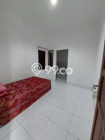 Rumah Terawat di Makassar, Makassar, Luas 210m² LB 300m² HARGA MENARIK! Rumah Terawat di Makassar, Makassar, Luas 210m² LB 300m² HARGA MENARIK!