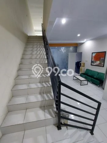 AREA KOMERSIAL! Ruko di Rappocini, Luas 180m², Akses Utama AREA KOMERSIAL! Ruko di Rappocini, Luas 180m², Akses Utama