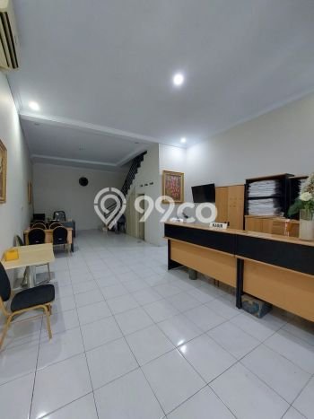 AREA KOMERSIAL! Ruko di Rappocini, Luas 180m², Akses Utama AREA KOMERSIAL! Ruko di Rappocini, Luas 180m², Akses Utama