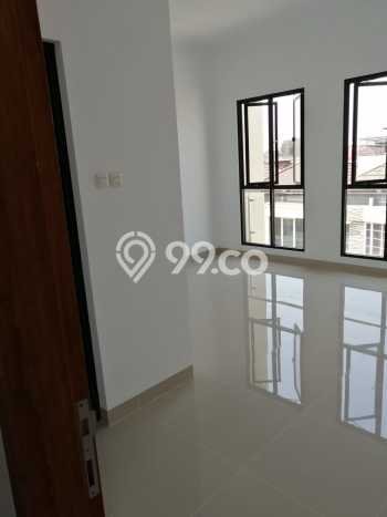 Ready to Use! Premium House LT 98m2 Desain Modern di Duri Kepa Ready to Use! Premium House LT 98m2 Desain Modern di Duri Kepa