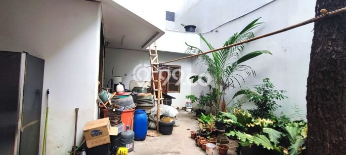 Hunian Mewah LB 430m2 Siap Huni Desain Elegan di Intercon, Jakarta Barat Hunian Mewah LB 430m2 Siap Huni Desain Elegan di Intercon, Jakarta Barat
