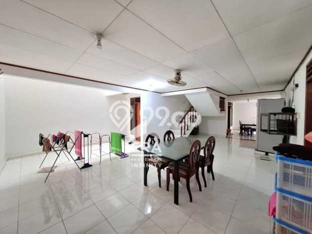 Rumah Kost untuk Dijual di Tawakal Punya 27 Kamar Rumah Kost untuk Dijual di Tawakal Punya 27 Kamar