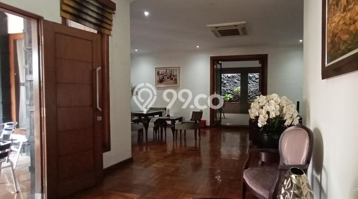 For Sale! Premium House LT 350m2 Desain Modern di Kemanggisan For Sale! Premium House LT 350m2 Desain Modern di Kemanggisan
