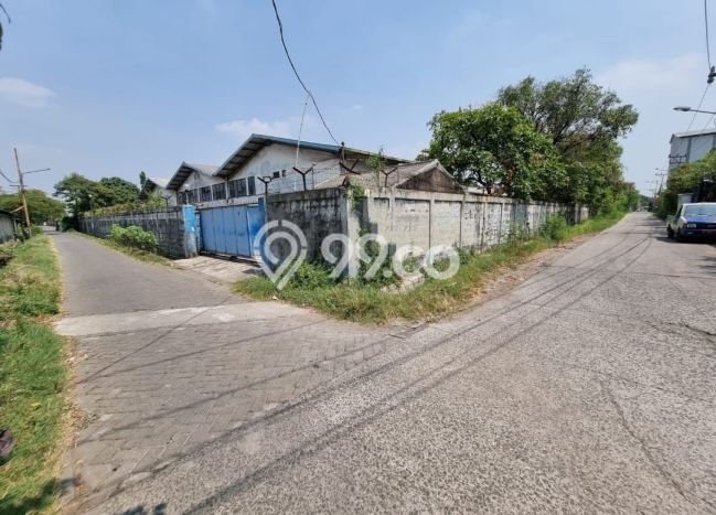 LOKASI PREMIUM! Pabrik Kawasan , Luas 3500m2m², Jalan Utama, Kawasan Komersial LOKASI PREMIUM! Pabrik Kawasan , Luas 3500m2m², Jalan Utama, Kawasan Komersial