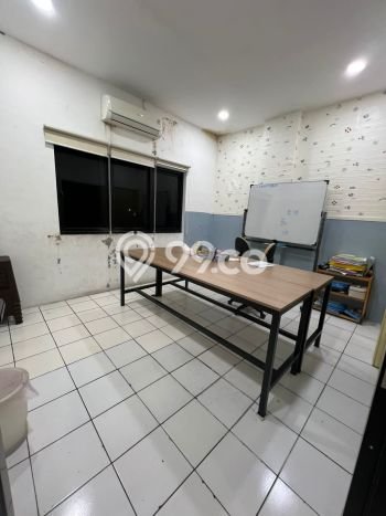 Ruko Dijual di Jakarta Utara LT 60m2 & LB 215m2 Lokasi Terbaik! Ruko Dijual di Jakarta Utara LT 60m2 & LB 215m2 Lokasi Terbaik!