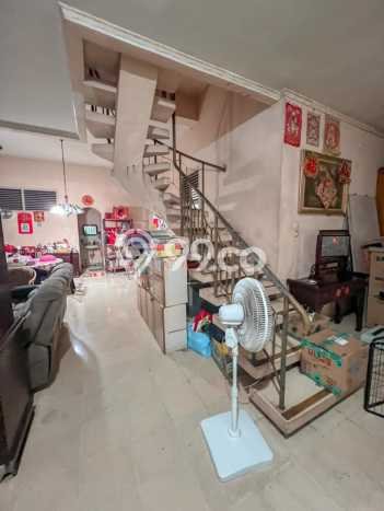 Rumah Elit Modern Tanpa Renovasi di Tomang Jakarta Barat Rumah Elit Modern Tanpa Renovasi di Tomang Jakarta Barat