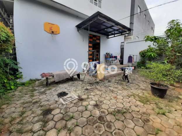 Hunian Mewah LB 1363m2 Siap Pakai Desain Elegan di Kemanggisan, Jakarta Barat Hunian Mewah LB 1363m2 Siap Pakai Desain Elegan di Kemanggisan, Jakarta Barat