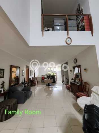 Rumah Mewah LB 750m2 Siap Huni Desain Elegan di Sunter, Jakarta Utara Rumah Mewah LB 750m2 Siap Huni Desain Elegan di Sunter, Jakarta Utara