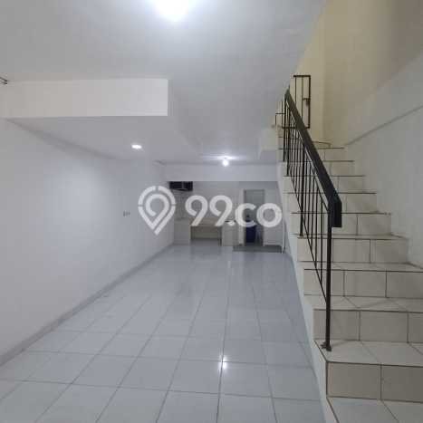 Rumah sewa siap pakai 2 KT di Taman Palem, Jakarta Barat Rumah sewa siap pakai 2 KT di Taman Palem, Jakarta Barat