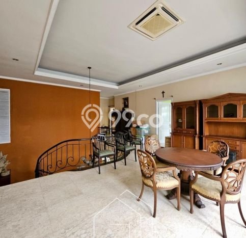 Rumah Mewah LB 342m2 Siap Huni Desain Elegan di Pondok Indah, Jakarta Selatan Rumah Mewah LB 342m2 Siap Huni Desain Elegan di Pondok Indah, Jakarta Selatan
