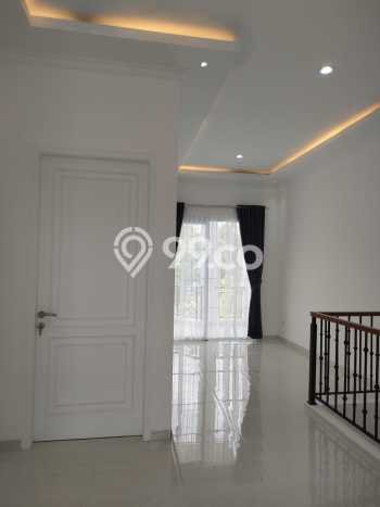 Ready to Use! Luxury House LT 147m2 Desain Elegan di Sentul City Ready to Use! Luxury House LT 147m2 Desain Elegan di Sentul City