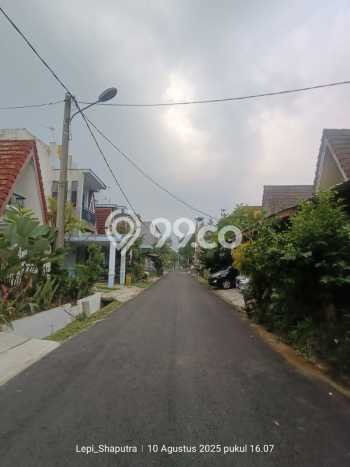Disewakan! Rumah 2 Kamar Tidur &
1 Kamar Mandi di Sentul City, Bogor Disewakan! Rumah 2 Kamar Tidur &
1 Kamar Mandi di Sentul City, Bogor