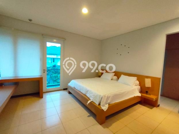 Disewakan! Rumah 5 Kamar Tidur &
5 Kamar Mandi di Sentul City, Bogor Disewakan! Rumah 5 Kamar Tidur &
5 Kamar Mandi di Sentul City, Bogor
