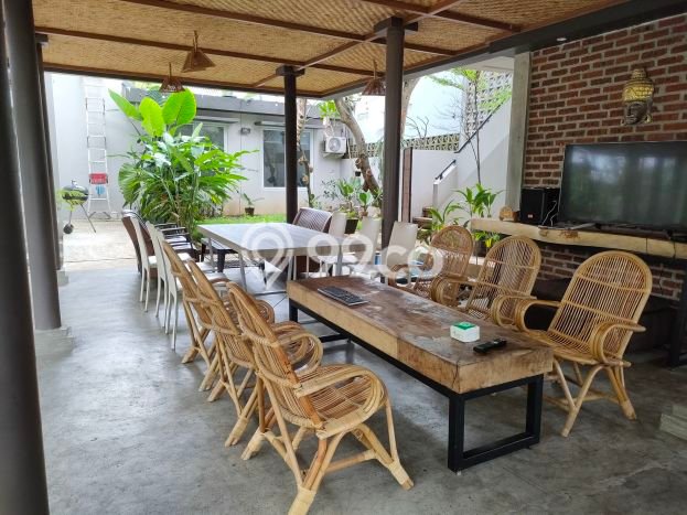 Disewakan! Rumah 5 Kamar Tidur &
5 Kamar Mandi di Sentul City, Bogor Disewakan! Rumah 5 Kamar Tidur &
5 Kamar Mandi di Sentul City, Bogor