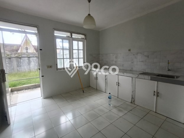 Sewa Rumah Murah di Sentul City Bogor Punya 2 Kamar Tidur Sewa Rumah Murah di Sentul City Bogor Punya 2 Kamar Tidur