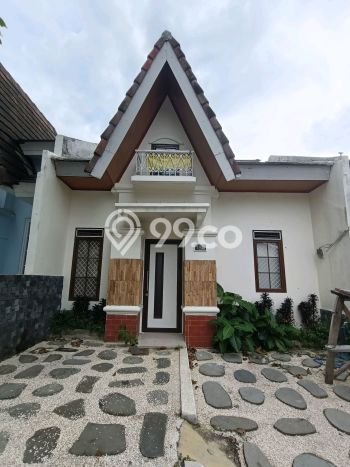 Rumah kawasan Sentul City, Siap Huni, LT 90m² Rumah kawasan Sentul City, Siap Huni, LT 90m²