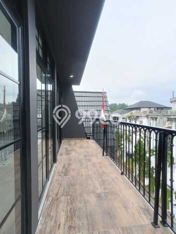 For Sale! Luxury House LT 346m2 Desain Modern di Sentul City For Sale! Luxury House LT 346m2 Desain Modern di Sentul City