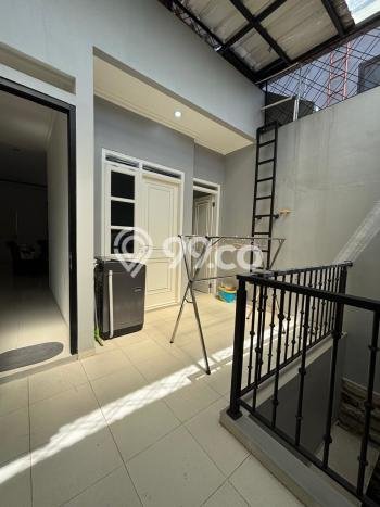 Rumah Luas Asri 3 KT Siap Pakai di Sentul City Bogor Rumah Luas Asri 3 KT Siap Pakai di Sentul City Bogor