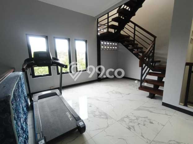 Disewakan! Rumah 4 Kamar Tidur &
3 Kamar Mandi di Sentul City, Bogor Disewakan! Rumah 4 Kamar Tidur &
3 Kamar Mandi di Sentul City, Bogor
