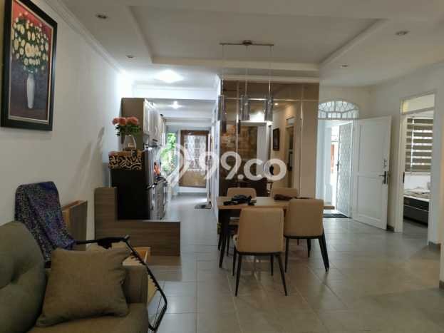 Rumah Luas Asri 2 KT Siap Pakai di Sentul City Bogor Rumah Luas Asri 2 KT Siap Pakai di Sentul City Bogor
