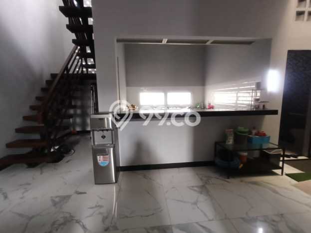 Disewakan! Rumah 4 Kamar Tidur &
3 Kamar Mandi di Sentul City, Bogor Disewakan! Rumah 4 Kamar Tidur &
3 Kamar Mandi di Sentul City, Bogor