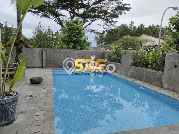 Dijual Rumah Luas Elegan Dengan View Eksklusif di Sentul City, Bogor Dijual Rumah Luas Elegan Dengan View Eksklusif di Sentul City, Bogor