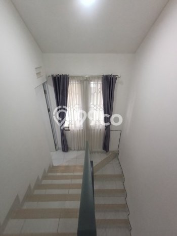 Rumah sewa siap huni 3 KT di Sentul City, Bogor Rumah sewa siap huni 3 KT di Sentul City, Bogor