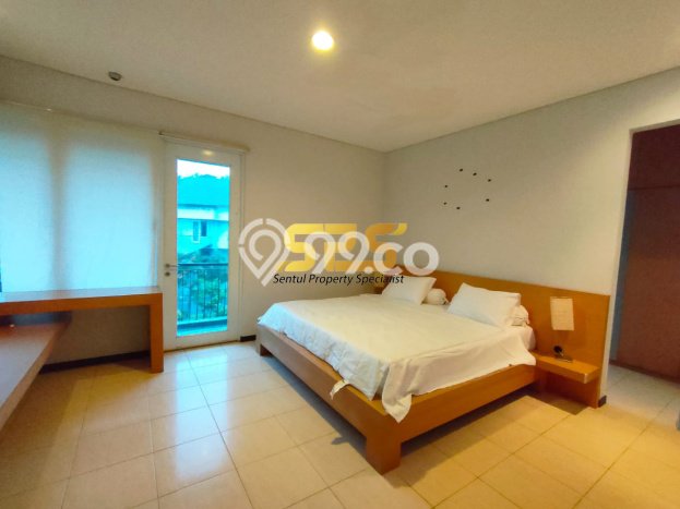 Dijual Rumah Luas Elegan Dengan View Eksklusif di Sentul City, Bogor Dijual Rumah Luas Elegan Dengan View Eksklusif di Sentul City, Bogor