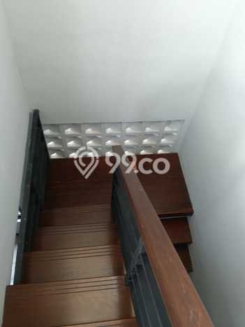 Disewakan! Rumah 4 Kamar Tidur &
3 Kamar Mandi di Sentul City, Bogor Disewakan! Rumah 4 Kamar Tidur &
3 Kamar Mandi di Sentul City, Bogor