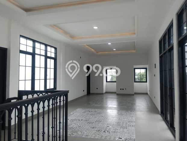 For Sale! Luxury House LT 346m2 Desain Modern di Sentul City For Sale! Luxury House LT 346m2 Desain Modern di Sentul City