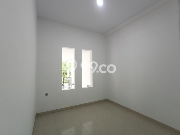 Disewakan Rumah Murah di Sentul City Bogor dengan 5 KT Disewakan Rumah Murah di Sentul City Bogor dengan 5 KT