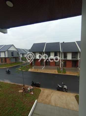 Rumah Luas Asri 3 KT Siap Pakai di Bojong Sari Depok Rumah Luas Asri 3 KT Siap Pakai di Bojong Sari Depok
