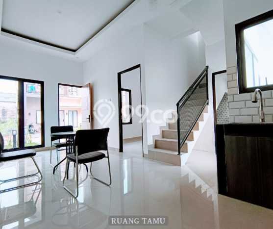 Dijual Hunian Rumah Terawat 3 Kamar di Cinangka, Depok Dijual Hunian Rumah Terawat 3 Kamar di Cinangka, Depok