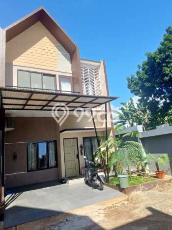Dijual Hunian Rumah Terawat 3 Kamar di Cinangka, Depok Dijual Hunian Rumah Terawat 3 Kamar di Cinangka, Depok