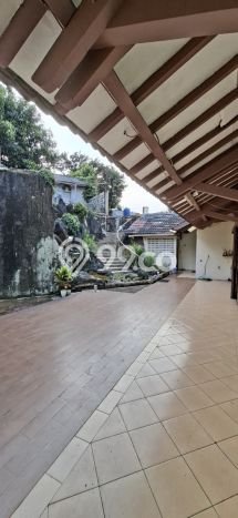 Jarang Ada! Rumah Kontrakan 5 Kamar Nyaman Siap Huni Sektor 2 - Bintaro Jarang Ada! Rumah Kontrakan 5 Kamar Nyaman Siap Huni Sektor 2 - Bintaro