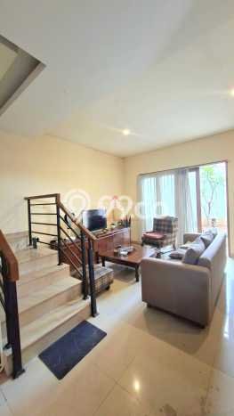Rumah Elit Modern Siap Huni di Veteran Jakarta Selatan Rumah Elit Modern Siap Huni di Veteran Jakarta Selatan