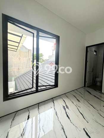 Ready to Use! Premium House LT 156m2 Desain Elegan di Sektor 9-Bintaro Ready to Use! Premium House LT 156m2 Desain Elegan di Sektor 9-Bintaro