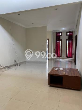 Disewakan! Rumah 4 Kamar Tidur &
4 Kamar Mandi di Sektor 7-Bintaro, Tangerang Selatan Disewakan! Rumah 4 Kamar Tidur &
4 Kamar Mandi di Sektor 7-Bintaro, Tangerang Selatan