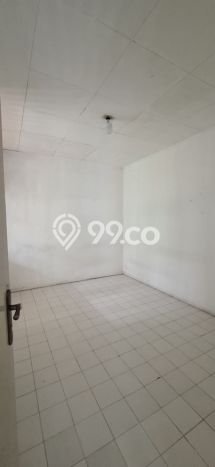 Rumah Luas Asri 4 KT Siap Pakai di Sektor 2 - Bintaro Jakarta Selatan Rumah Luas Asri 4 KT Siap Pakai di Sektor 2 - Bintaro Jakarta Selatan