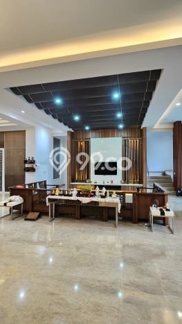 Rumah Elit Modern Siap Huni di Pantai Indah Kapuk Jakarta Utara Rumah Elit Modern Siap Huni di Pantai Indah Kapuk Jakarta Utara